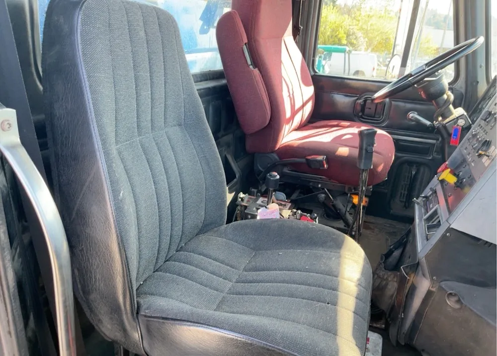 1998 Mack CH613 Tri/A 11 yard Hydraulic Dump Heavy