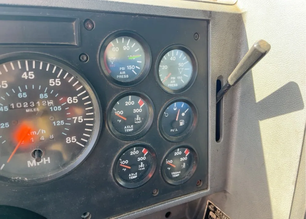 1998 Mack CH613 Tri/A 11 yard Hydraulic Dump Heavy