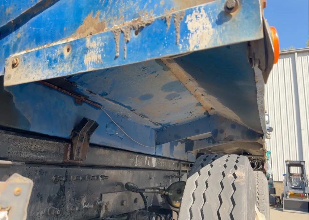 1998 Mack CH613 Tri/A 11 yard Hydraulic Dump Heavy
