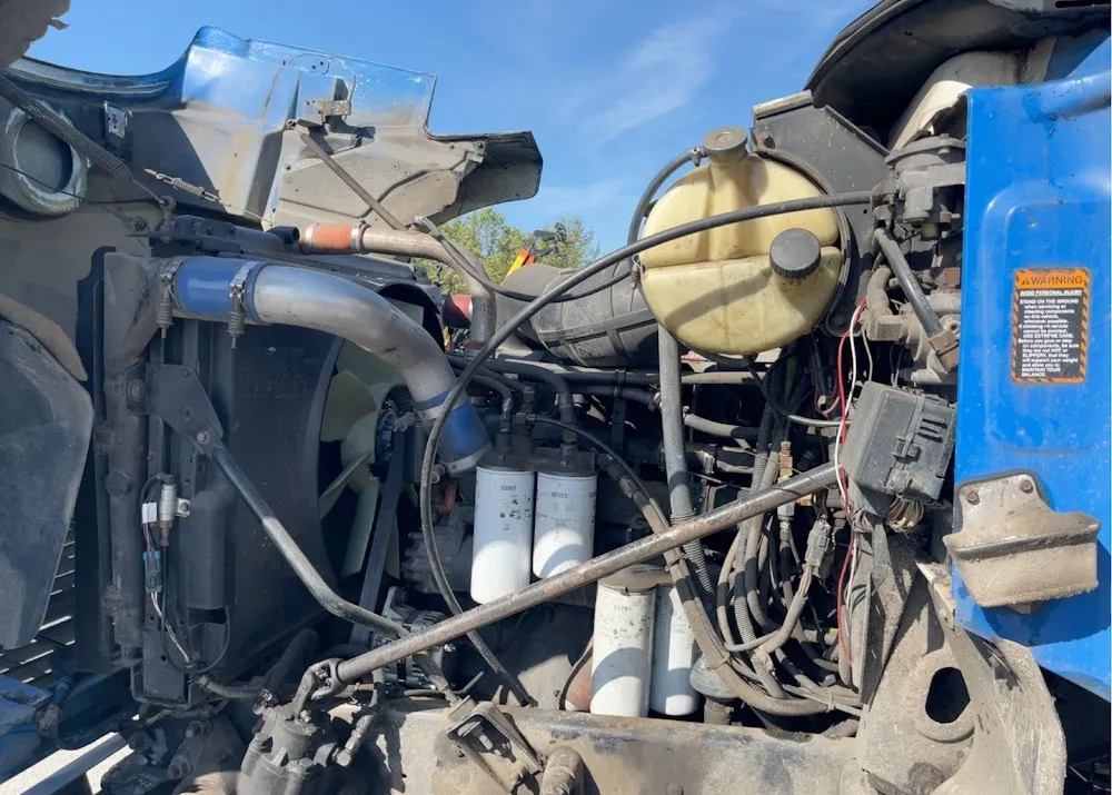 1998 Mack CH613 Tri/A 11 yard Hydraulic Dump Heavy