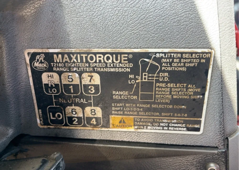 1998 Mack CH613 Tri/A 11 yard Hydraulic Dump Heavy