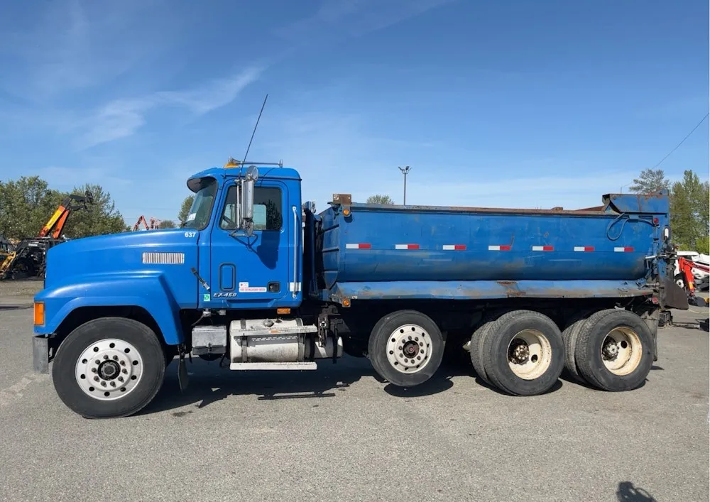1998 Mack CH613 Tri/A 11 yard Hydraulic Dump Heavy